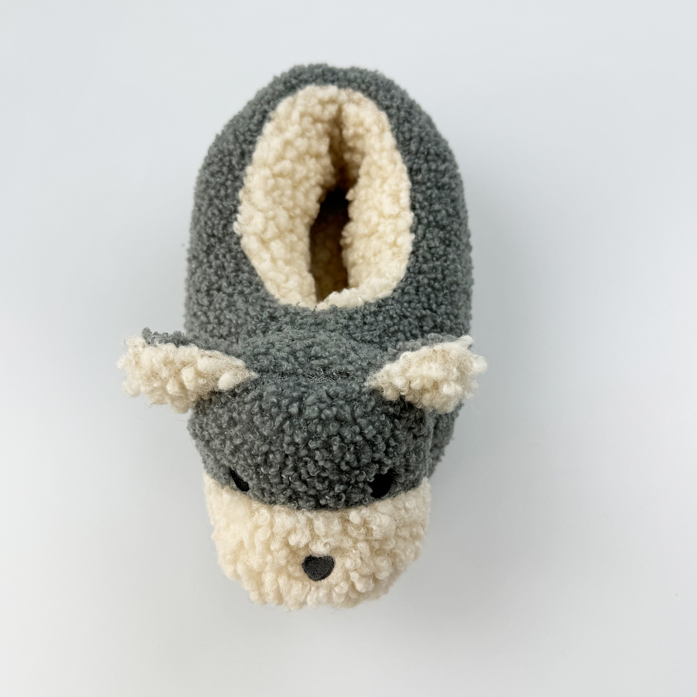 Te Huruhuru Polar Fleece Puppy Plush Slippers